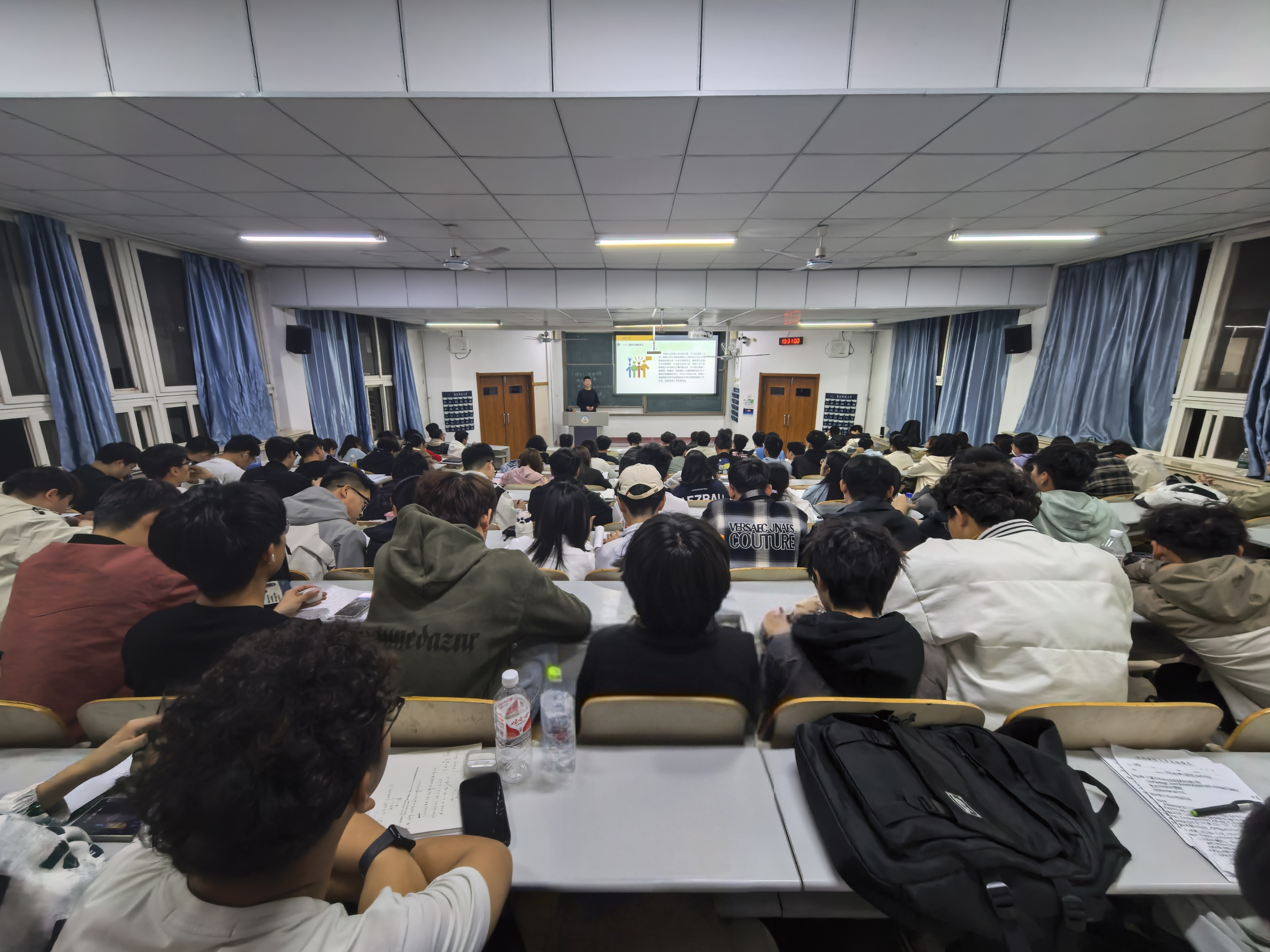 威廉希尔体育